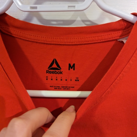 REEBOK - Graphic Tee - Picture 3 of 6